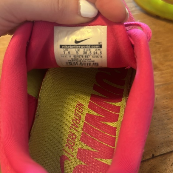 Nike Air Max Women's Pink Yellow Running US Shoes Tennis - Picture 11 of 11